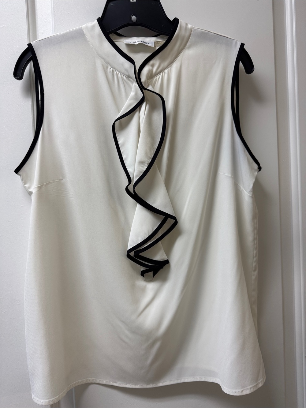 Calvin Klein Cream Sleeveless Ruffle Front Top with Black Trim